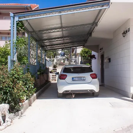 Apartment Maslina